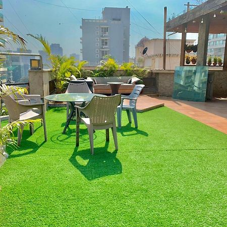 Апартаменти Bandra'S Prime Luxurious 2 Bhk Мумбаї Екстер'єр фото